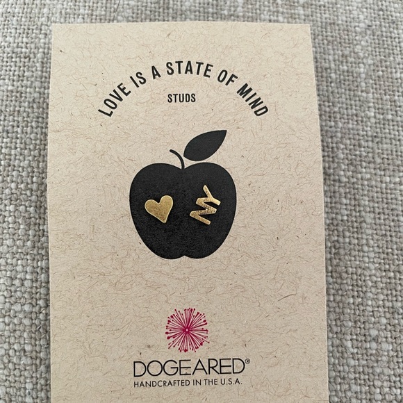 Dogeared Script Dogeared | Jewelry | Nwt Dogeared Love Is A State Of Mind New York Gold ...